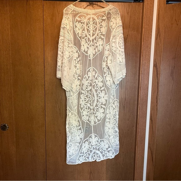 Altar'd State Ivory Mesh Embroidered Duster Lightweight Kimono Festival Boho - Picture 8 of 13